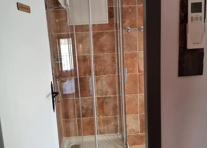 Maison T3, Quartier Des Peintres, Calme Et Standing, Patio Prive, Clim Et Wifi Κολιούρ