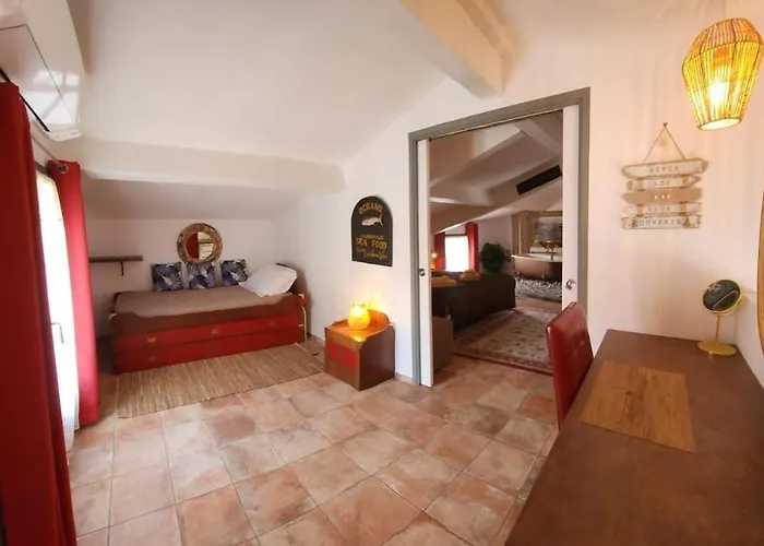 Maison T3, Quartier Des Peintres, Calme Et Standing, Patio Prive, Clim Et Wifi